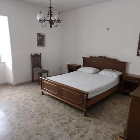 A 50mt Dal Mare אמנטיאה